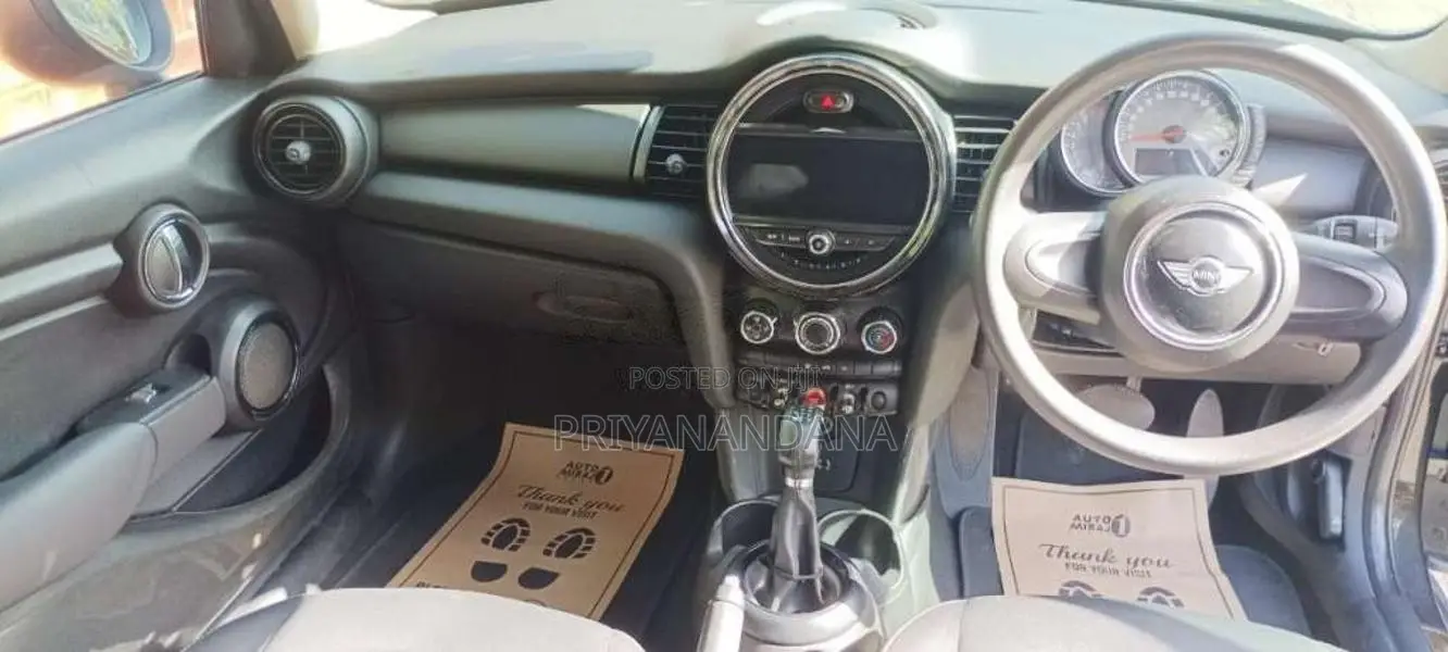 BMW Mini Cooper 2016 Car (Used)