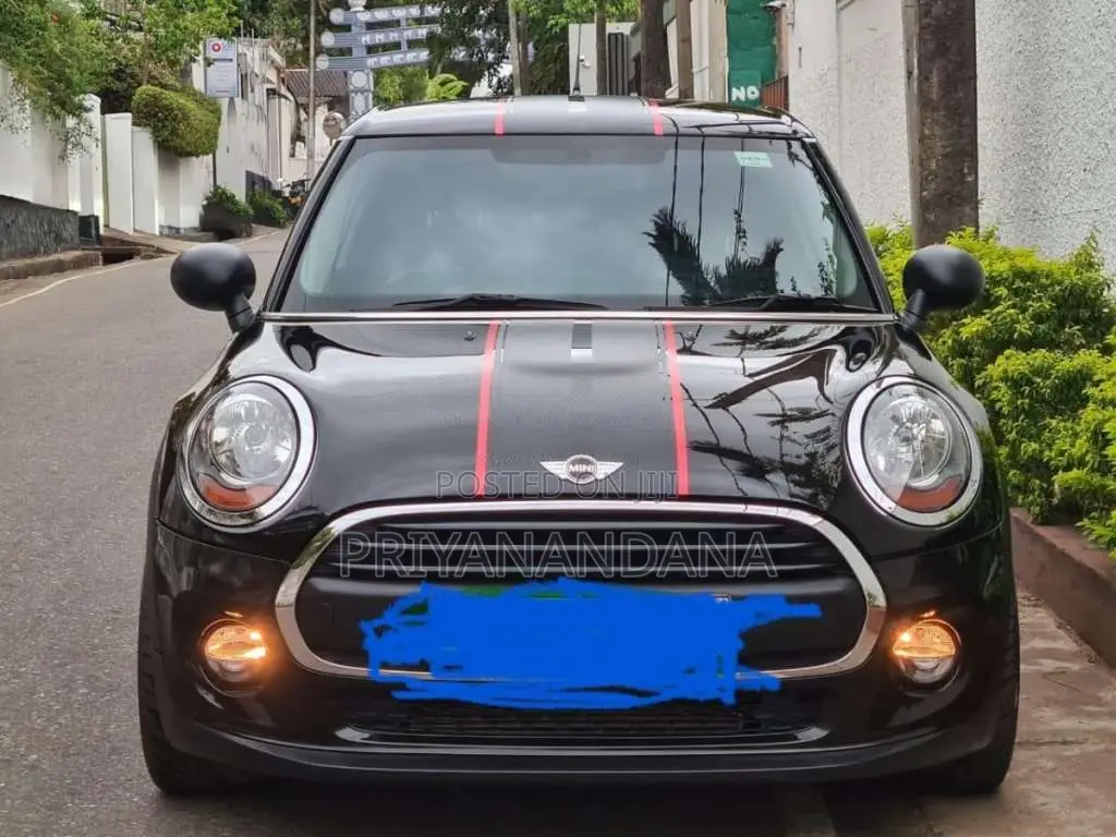 BMW Mini Cooper 2016 Car (Used)