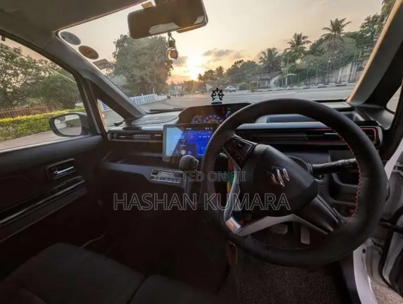 Suzuki Wagon R Stingray 2018 Car (Used)
