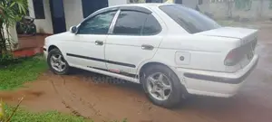 Nissan Ex Saloon 2001 Car (Used)