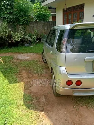 Chevrolet Cruze 2003 Car (Used)