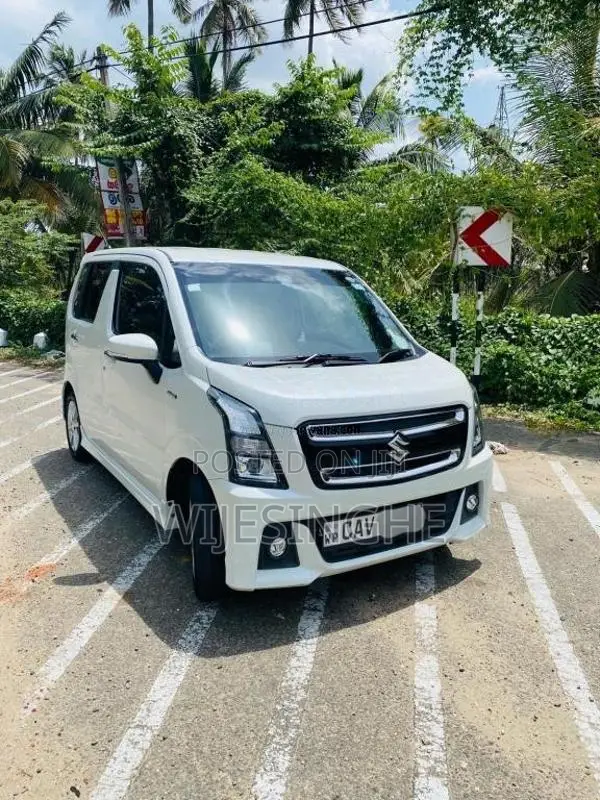 Suzuki Wagon R Stingray 2017 Car (Used)