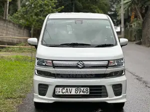Suzuki Wagon R FZ 2017 Car (Used)