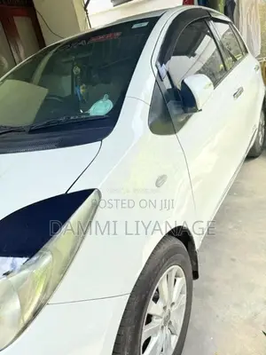 Toyota Vitz 2007 Car (Used)