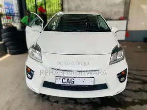 Toyota Prius 2012 Car (Used)