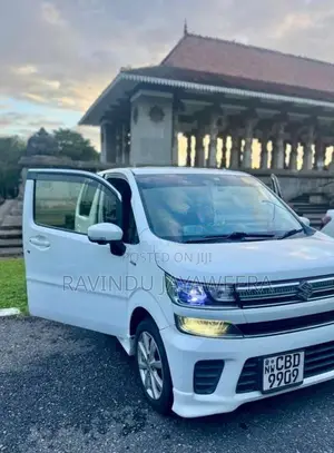 Suzuki Wagon R FZ 2018 Car (Used)