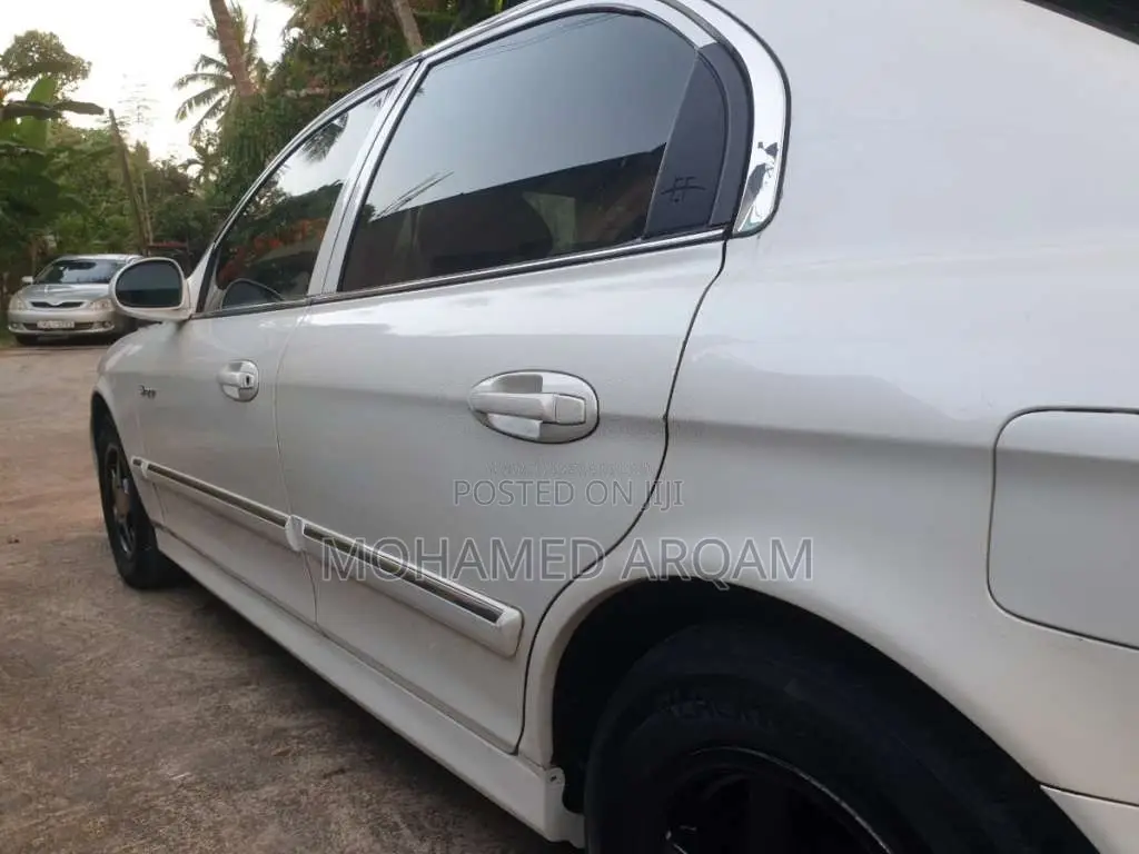 Hyundai Sonata 2001 Car (Used)