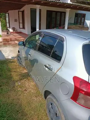 Toyota Vitz 2007 Car (Used)