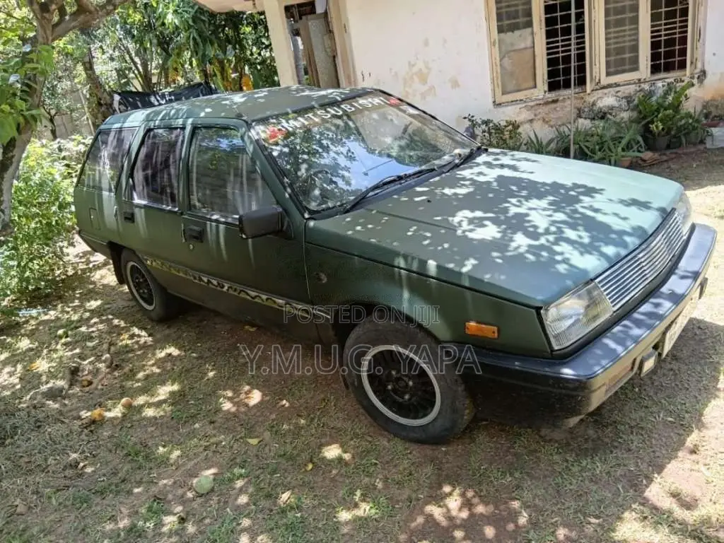 Mitsubishi C11 1986 Car (Used)