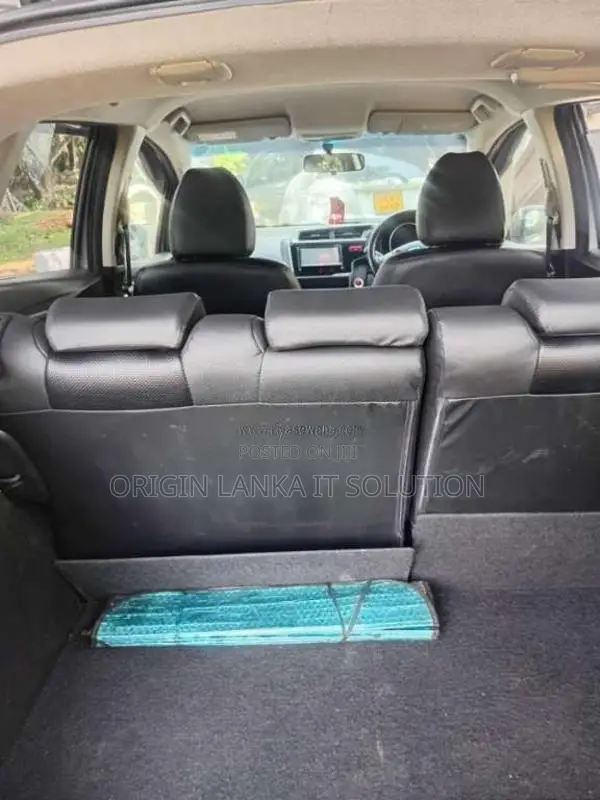 Honda Fit 2014 Car (Used)