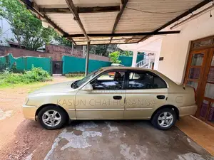 Hyundai Accent 2000 Car (Used)