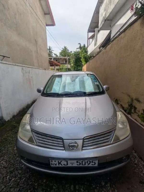 Nissan Tiida 2007 Car (Used)
