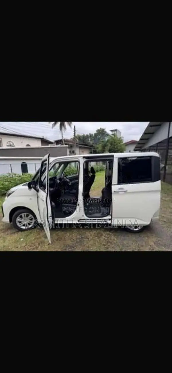 Toyota Roomy 2022 Car (Used)