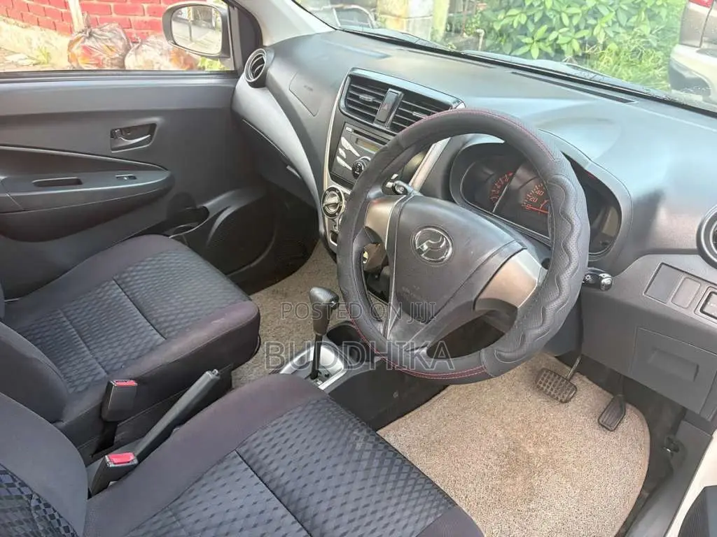 Perodua Axia 2016 Car (Used)