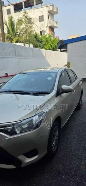 Toyota Yaris 2017 Car (Used)