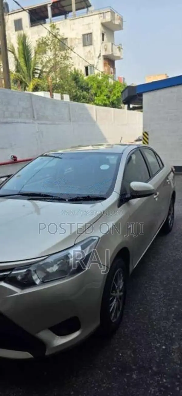 Toyota Yaris 2017 Car (Used)