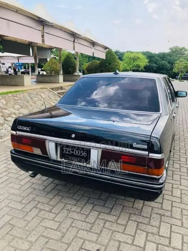 Nissan Cedric 1988 Car (Used)