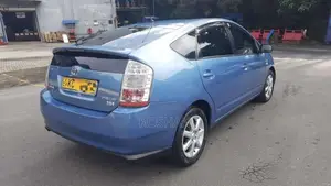 Toyota Prius 2007 Car (Used)