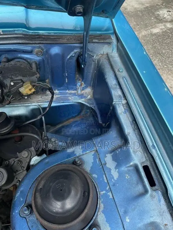 Mitsubishi Lancer Box 1981 Car (Used)
