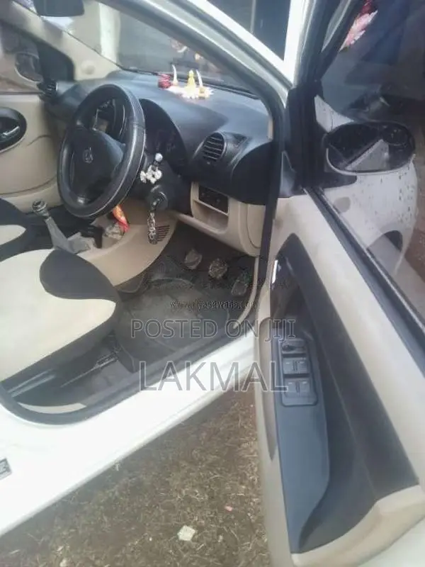 Micro Panda 2011 Car (Used)
