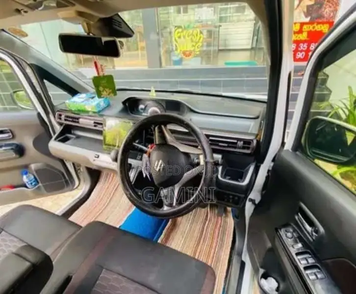 Suzuki Wagon R Stingray 2018 Car (Used)