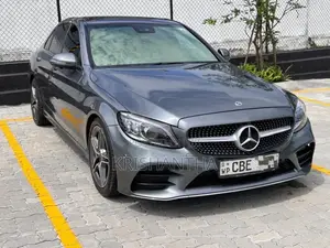 Mercedes-Benz C200 2018 Car (Used)