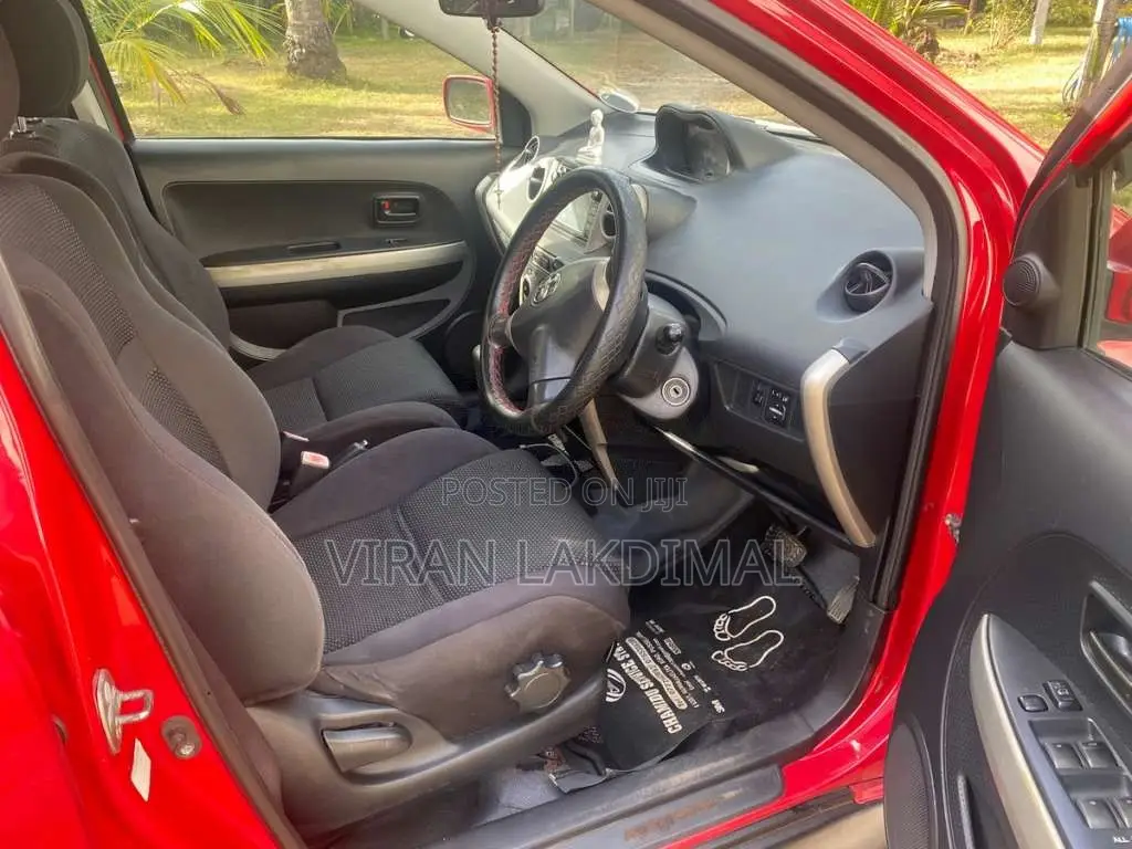 Toyota Ist 2003 Car (Used)