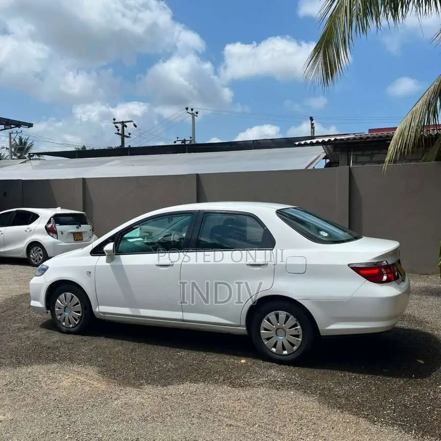 Honda Fit Aria 2008 Car (Used)