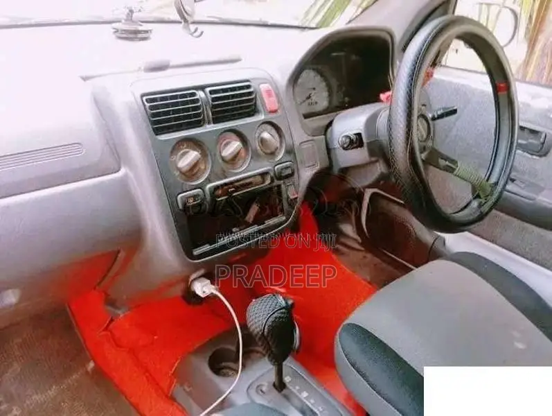 Honda Logo 1997 Car (Used)
