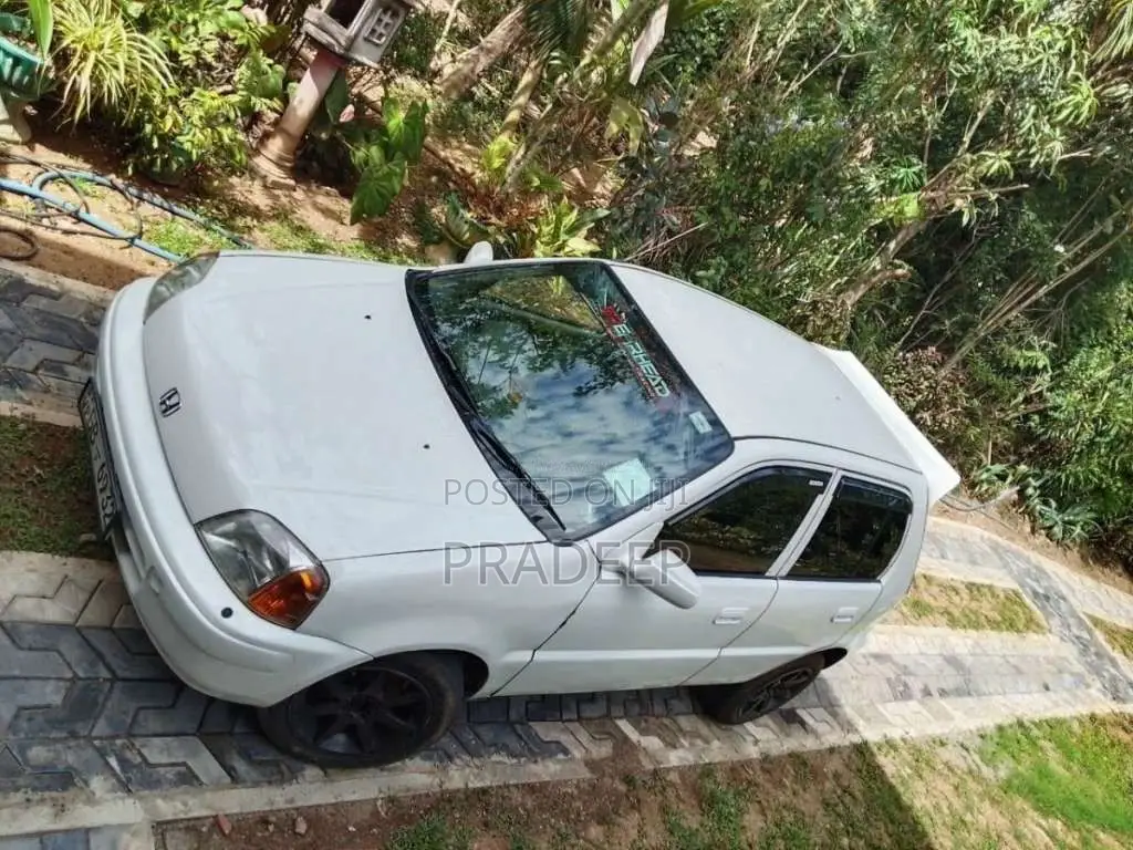 Honda Logo 1997 Car (Used)