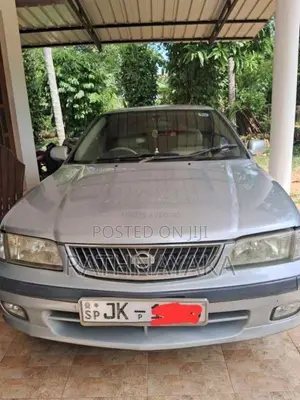 Nissan FB15 2001 Car (Used)