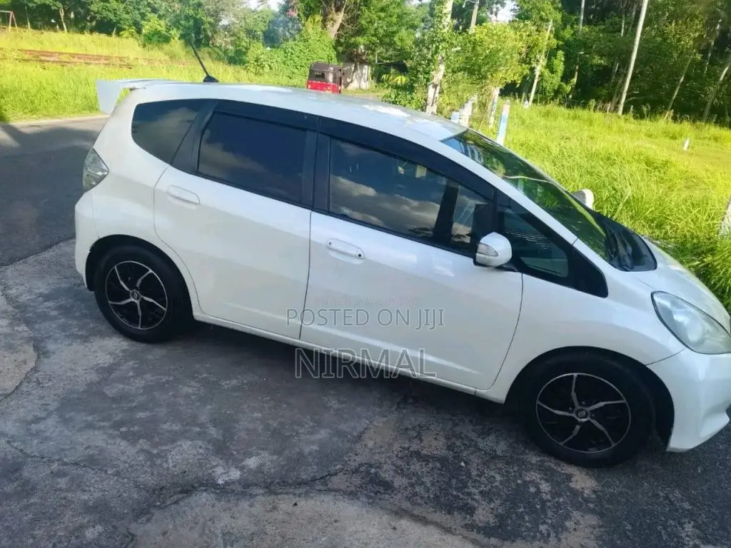 Honda FIT GP1 2011 Car (Used)
