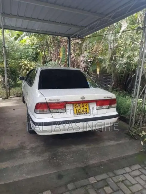 Nissan FB15 2002 Car (Used)