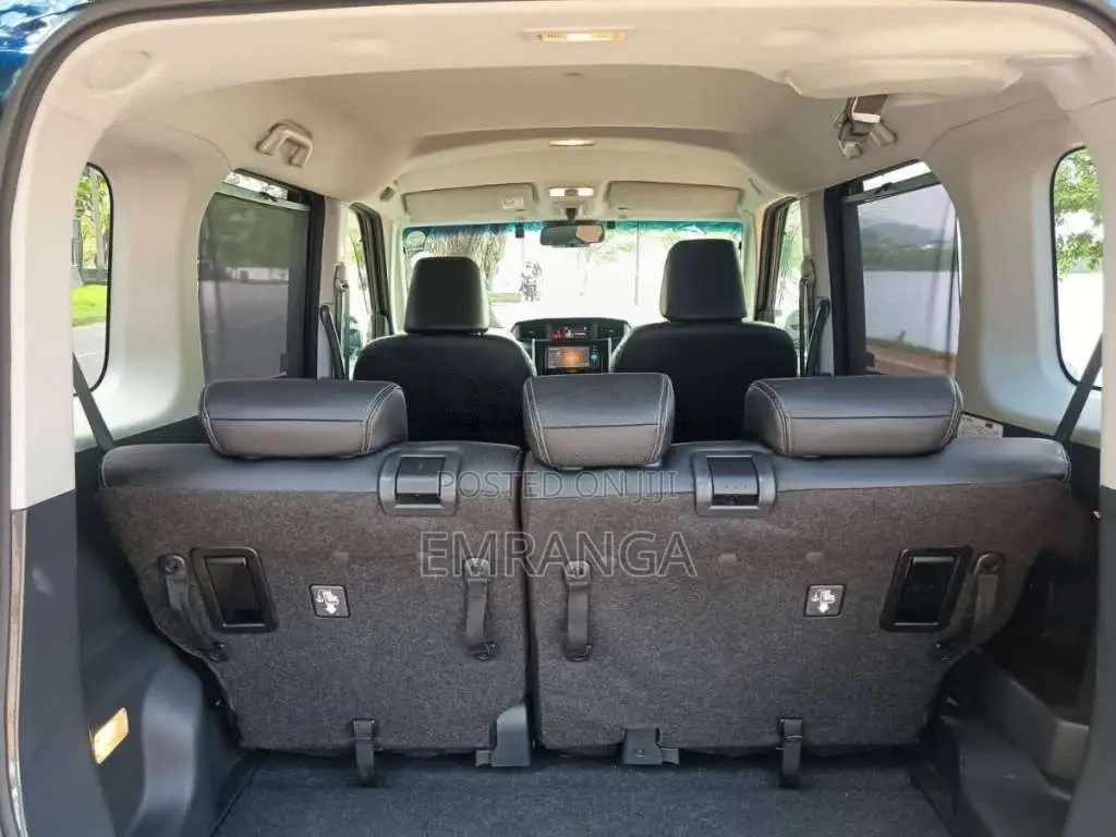 Toyota Roomy 2023 Car (Used)