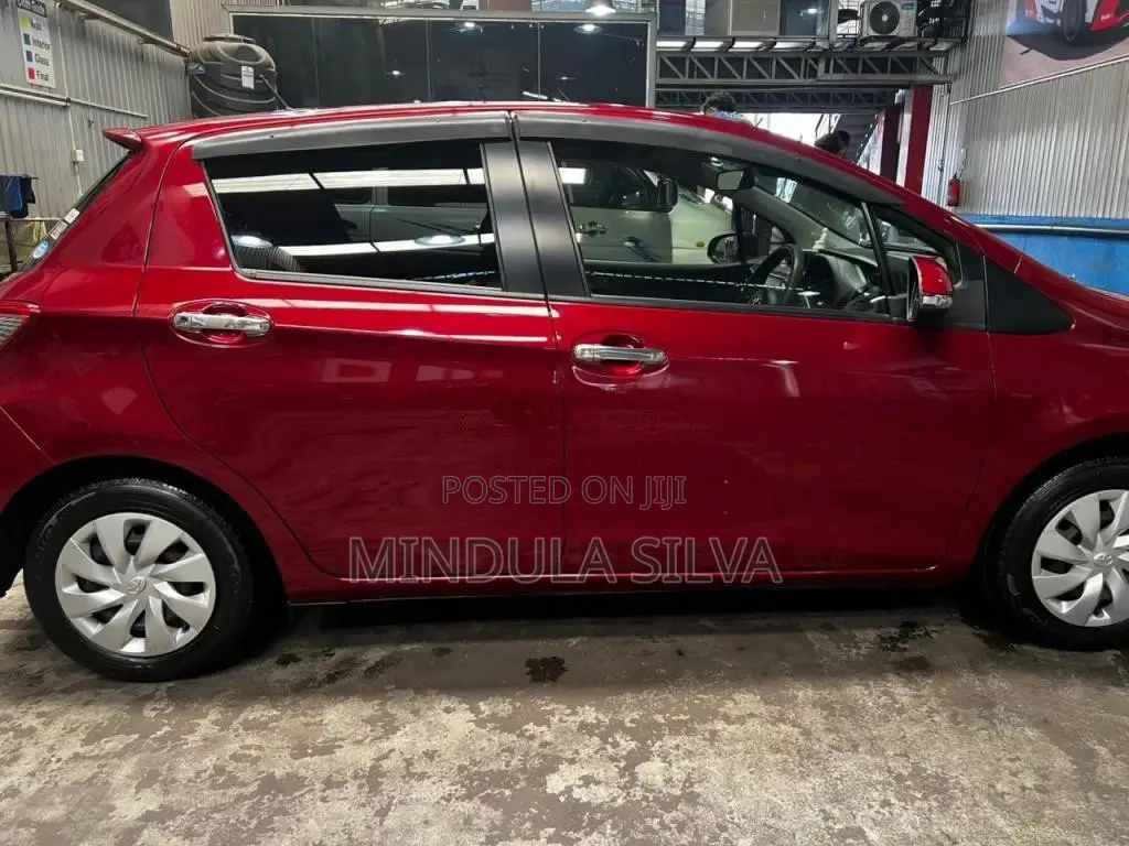 Toyota Vitz 2020 Car (Used)