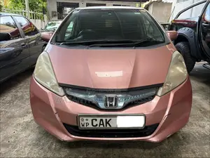 Honda Fit GP1 Shes 2012 Car (Used)