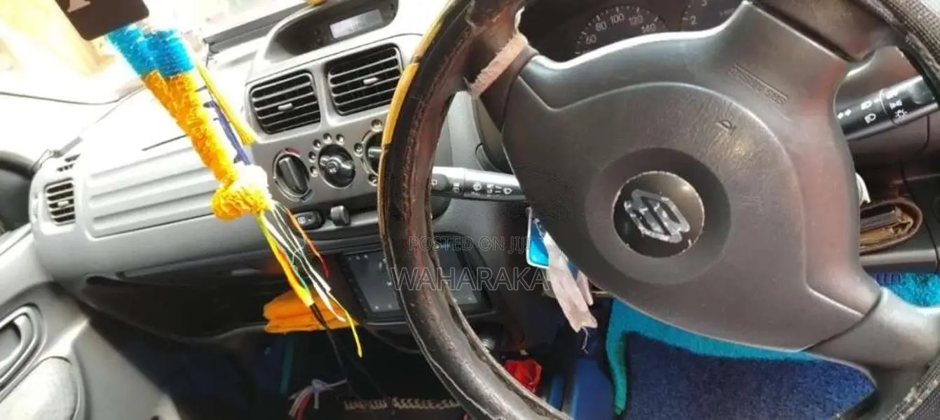 Suzuki Swift 2004 Car (Used)