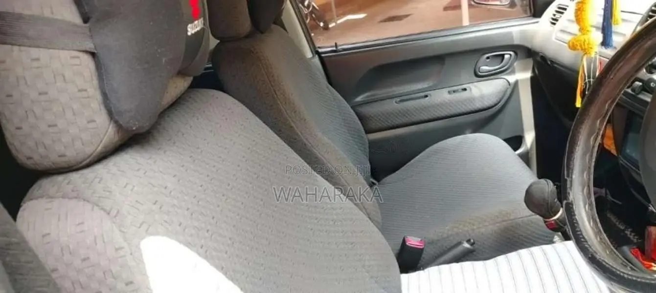 Suzuki Swift 2004 Car (Used)