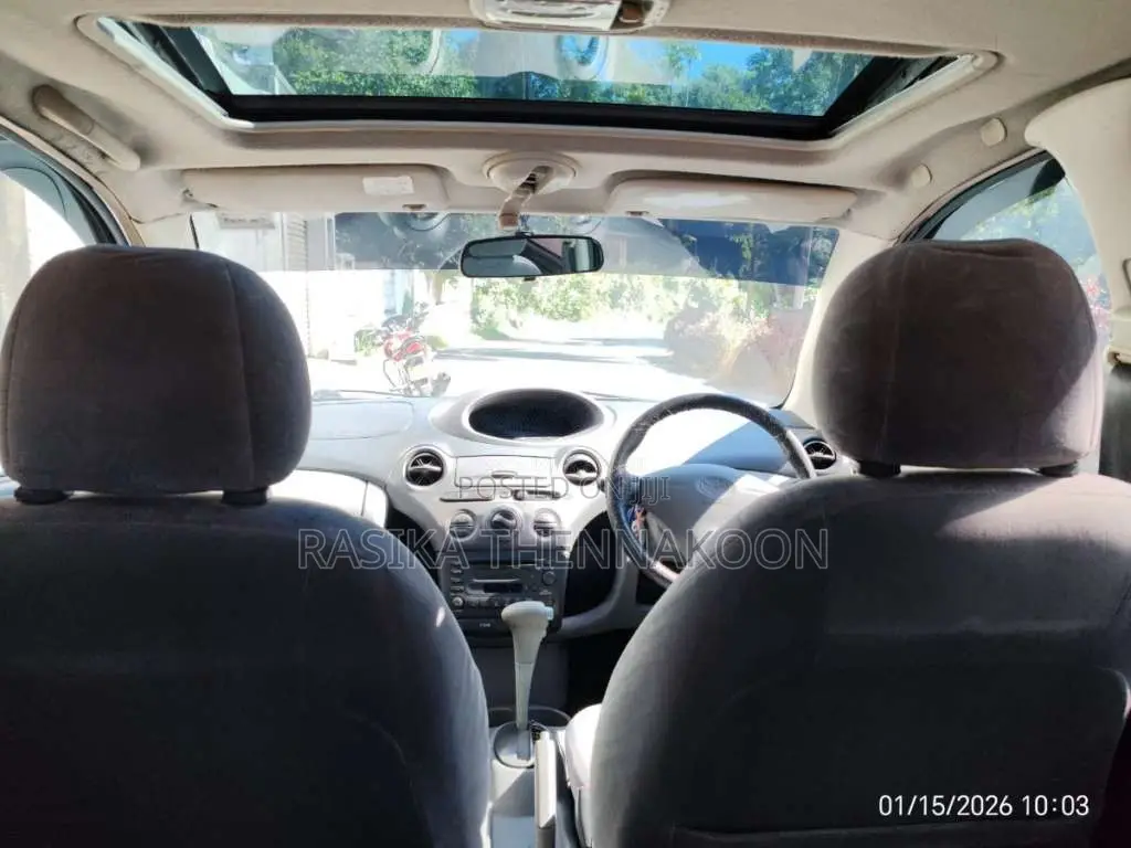 Toyota Vitz SCP 10 1999 Car (Used)