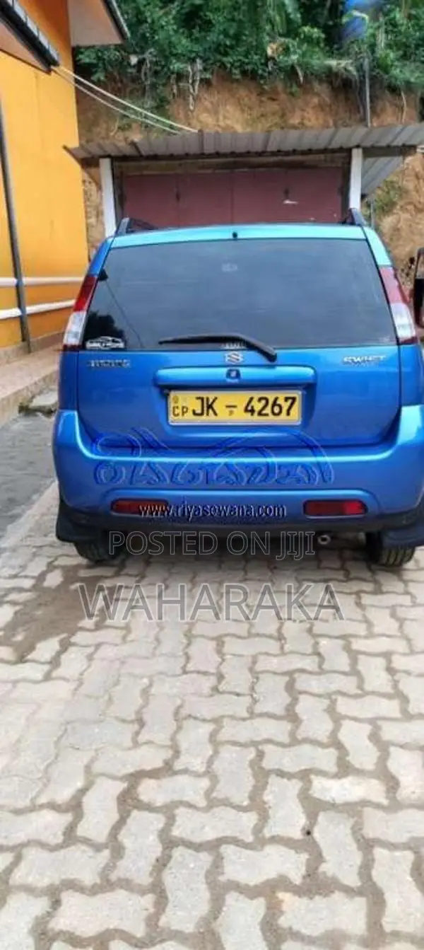Suzuki Swift 2004 Car (Used)