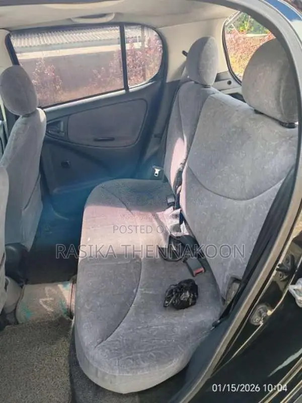 Toyota Vitz SCP 10 1999 Car (Used)