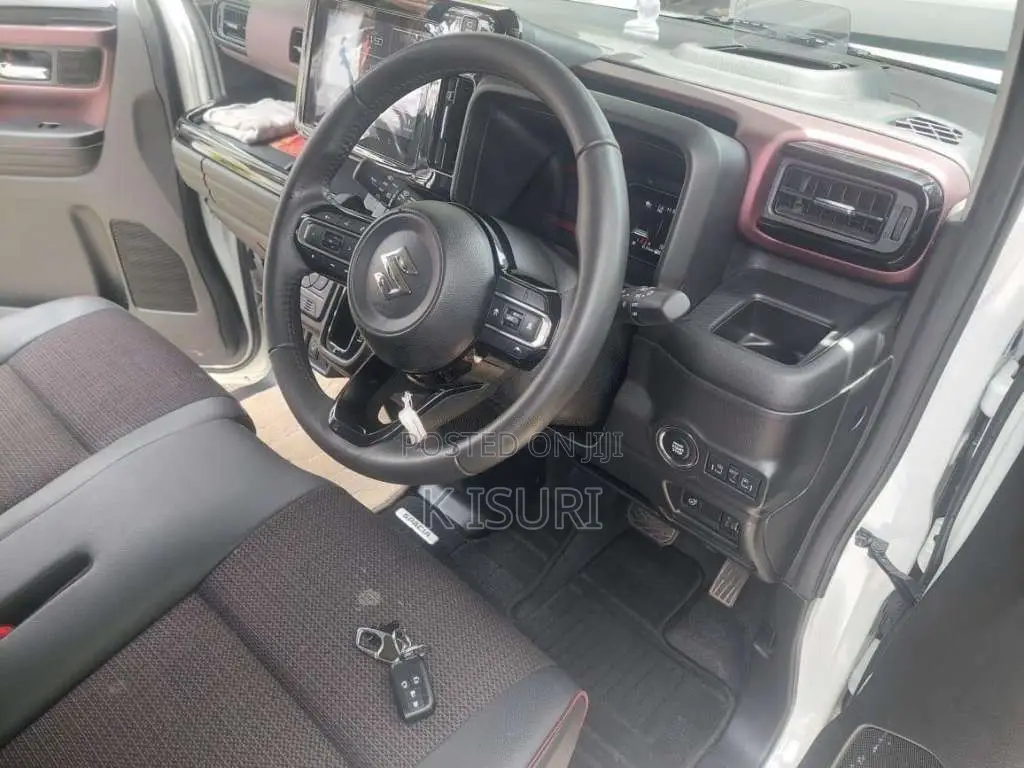 Suzuki Spacia 2024 Car (Used)