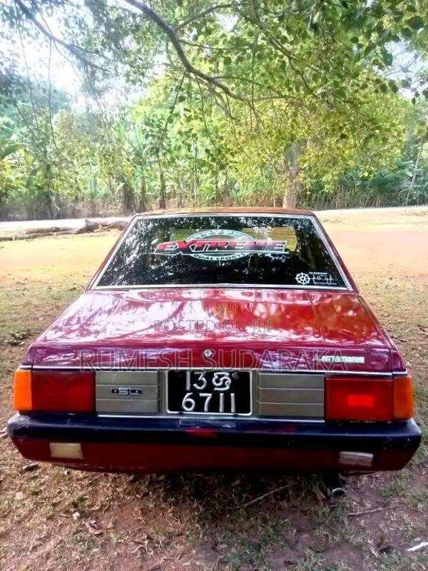 Mitsubishi Lancer Box 1980 Car (Used)