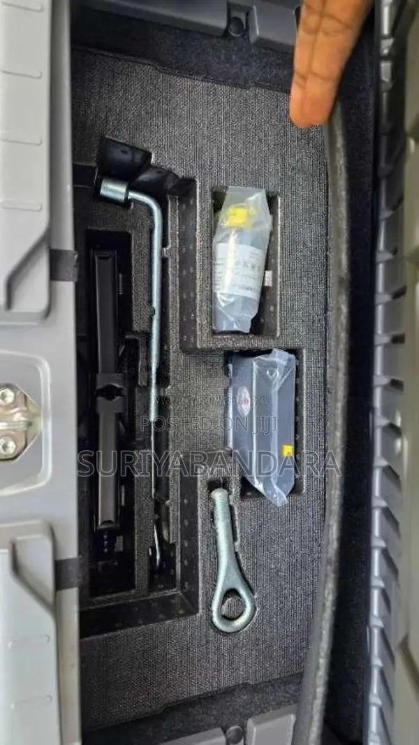 Daihatsu TAFT 2023 Car (Used)