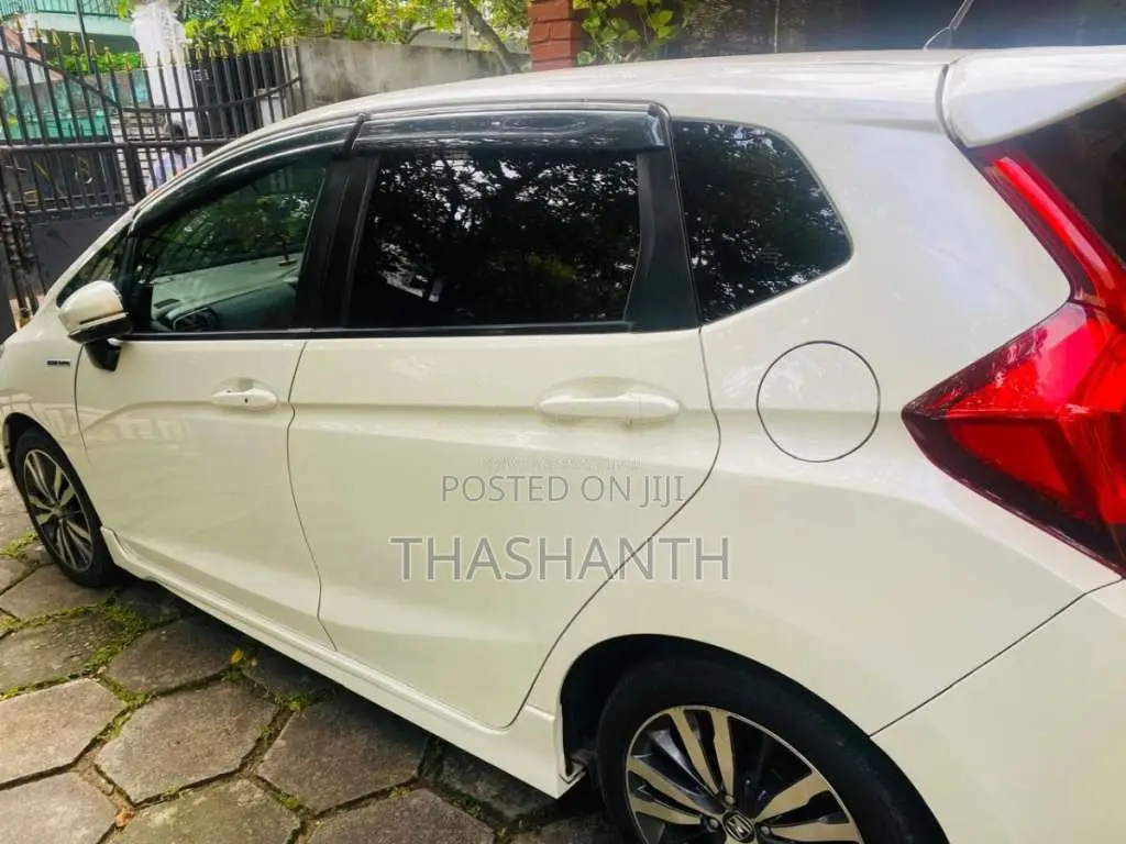 Honda Fit 2014 Car (Used)