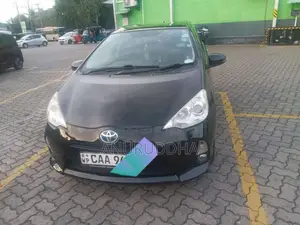 Toyota Aqua G 2013 Car (Used)