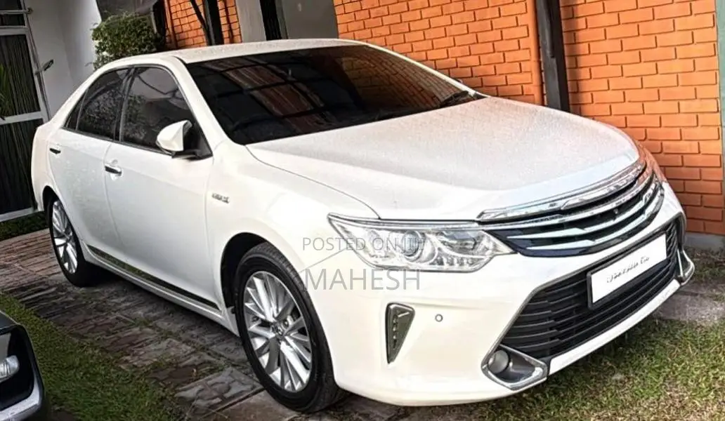 Toyota Camry 2015 Car (Used)