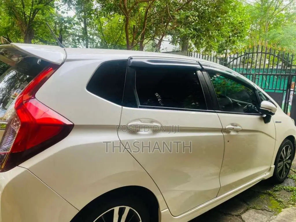Honda Fit 2014 Car (Used)