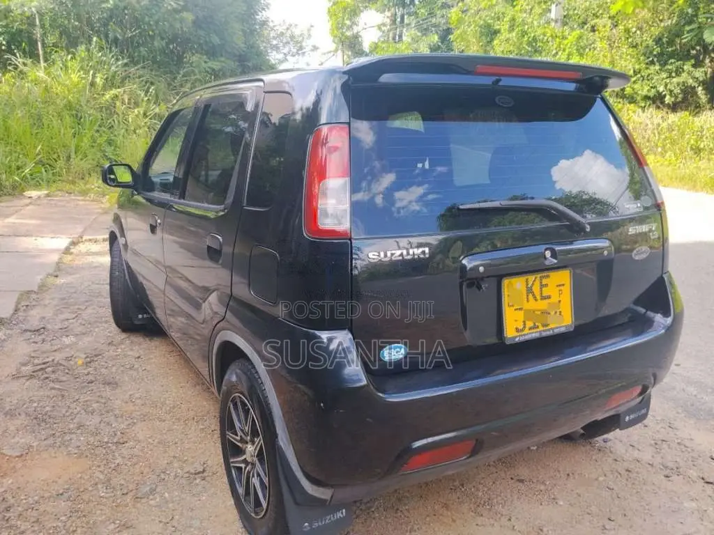Suzuki Swift 2004 Car (Used)