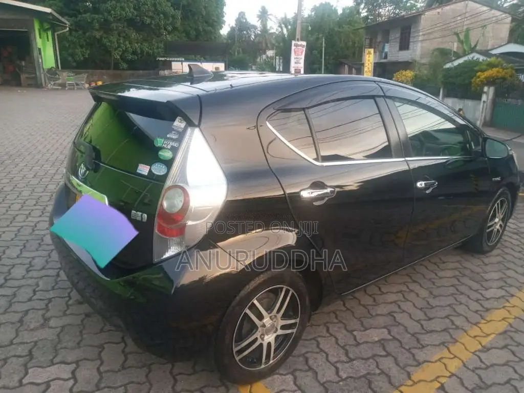 Toyota Aqua G 2013 Car (Used)
